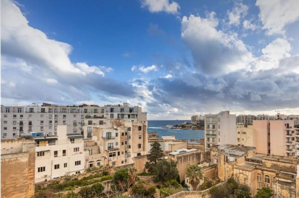 The Caves Apartments سانت جوليان المظهر الخارجي الصورة