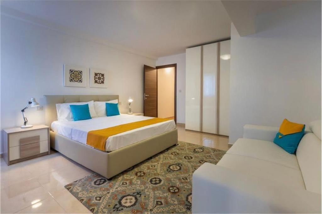 The Caves Apartments سانت جوليان المظهر الخارجي الصورة