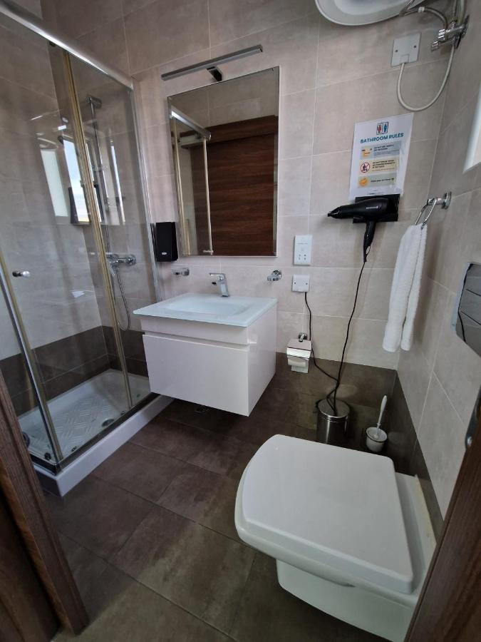 The Caves Apartments سانت جوليان المظهر الخارجي الصورة